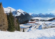 Sulle nevi di San Simone (1700 m) e Baita del Camoscio (1750 m) splende il sole -17febb25- FOTOGALLERY